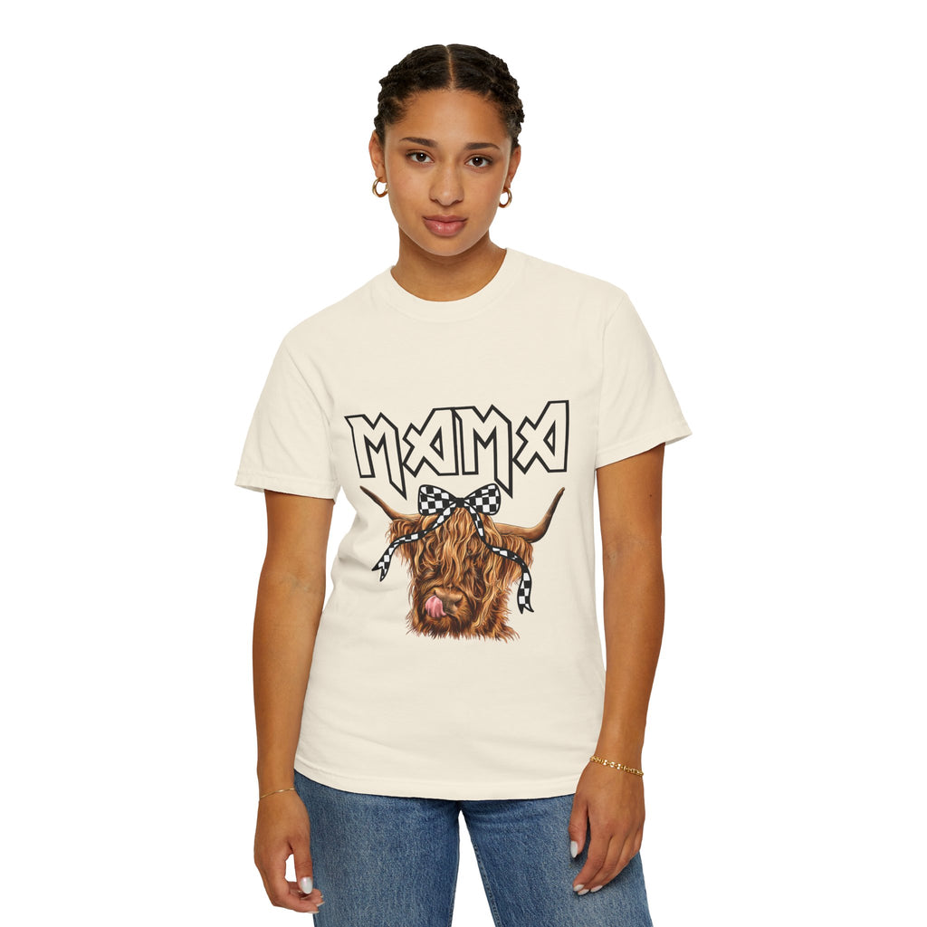 Mama Highland Cow T-Shirt — Cute Cow Mom Graphic Tee