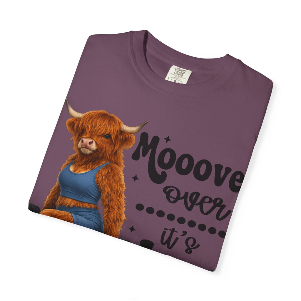 Leg Day Cow Graphic T-Shirt — "Mooove Over It's Leg Day" Funny Gym Tee