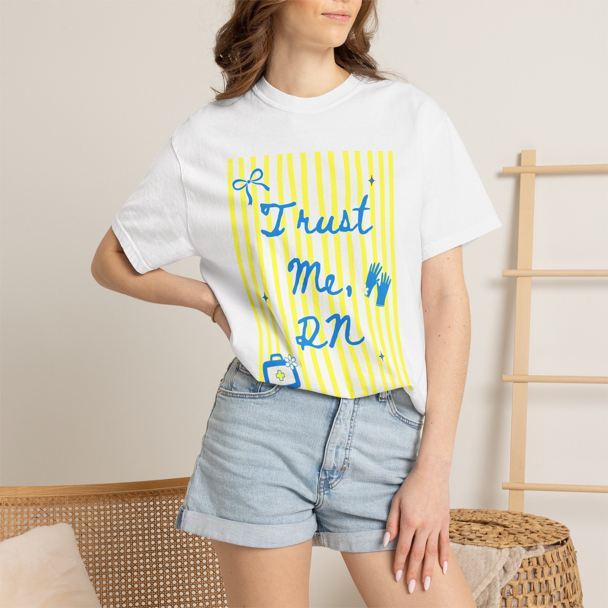Trust Me, I'm 2N T-Shirt — Playful Retro Graphic Tee