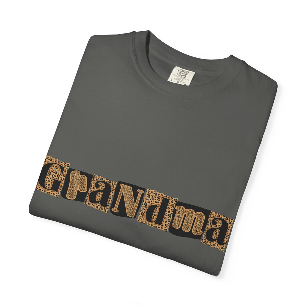 Grandma Leopard Print T-Shirt — Retro Patch Lettering Tee for Moms & Grandmothers
