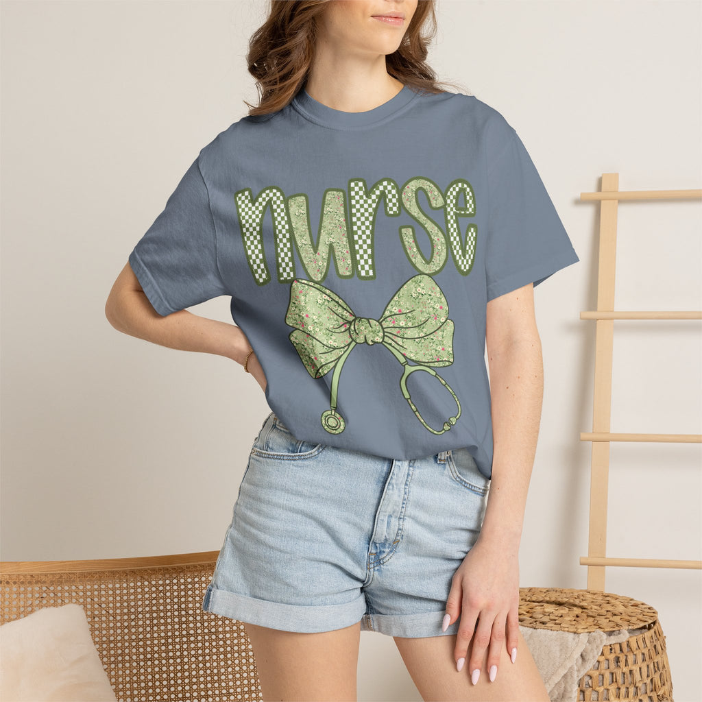Nurse Bow Stethoscope T-Shirt — Cute Green Nurse Graphic Tee