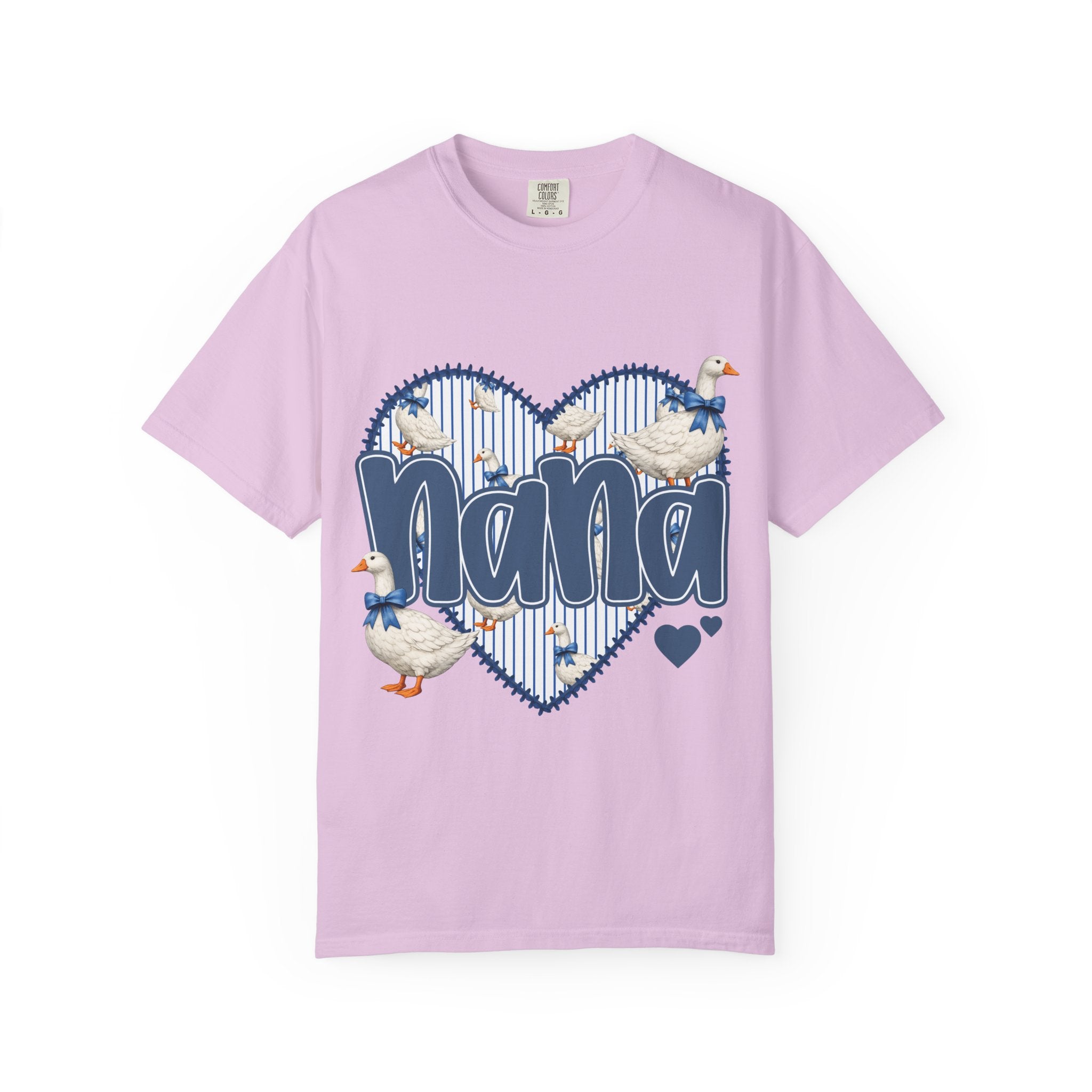 Nana Goose Heart T-Shirt — Cute Grandma Gift, ‘Nana’ Script with Geese