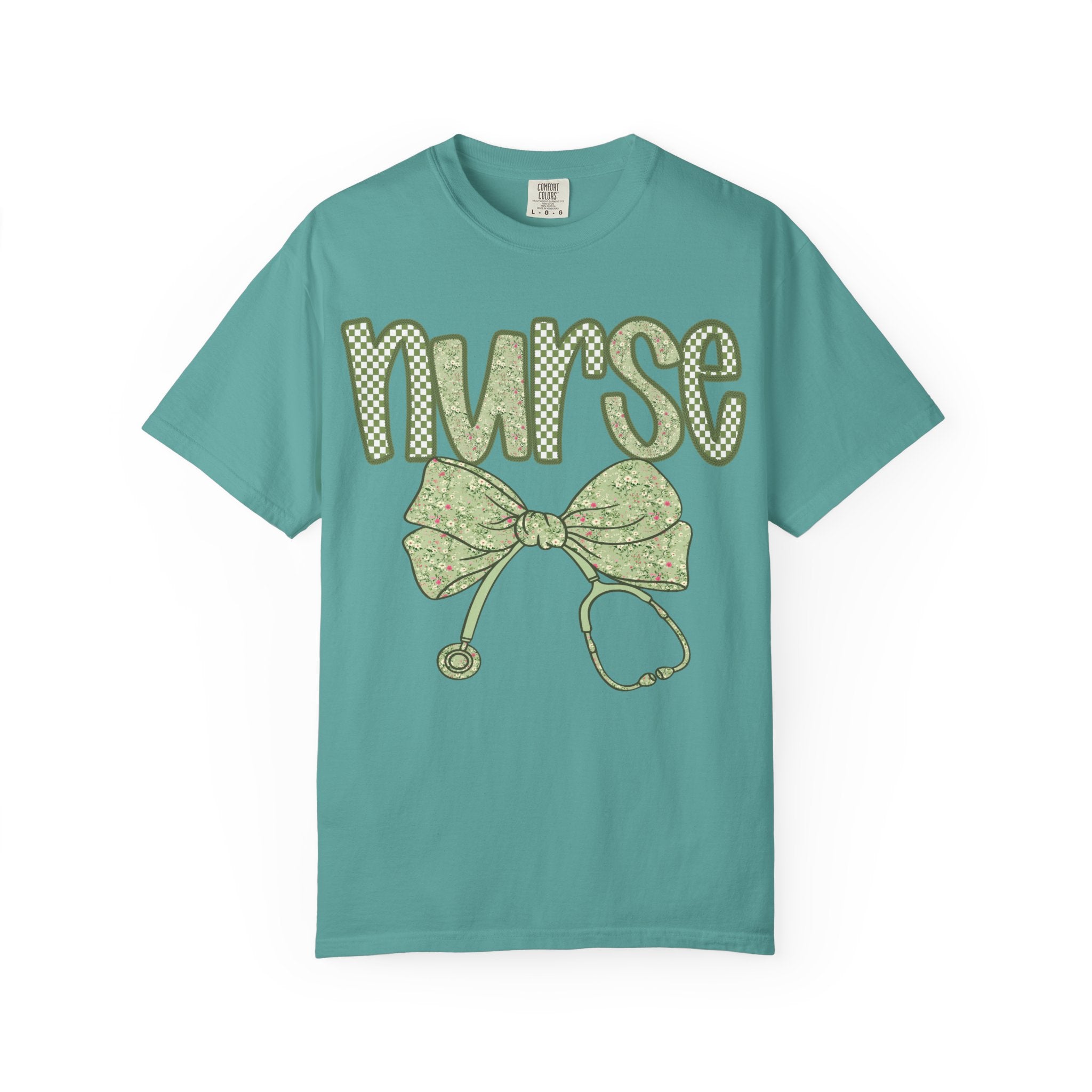 Nurse Bow Stethoscope T-Shirt — Cute Green Nurse Graphic Tee