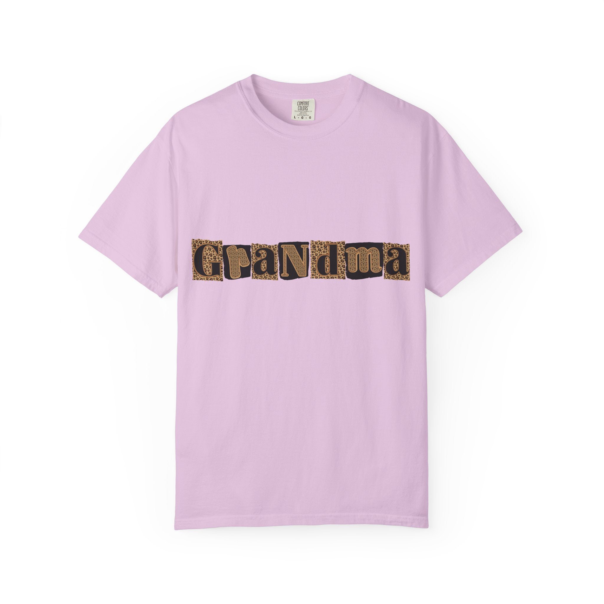 Grandma Leopard Print T-Shirt — Retro Patch Lettering Tee for Moms & Grandmothers