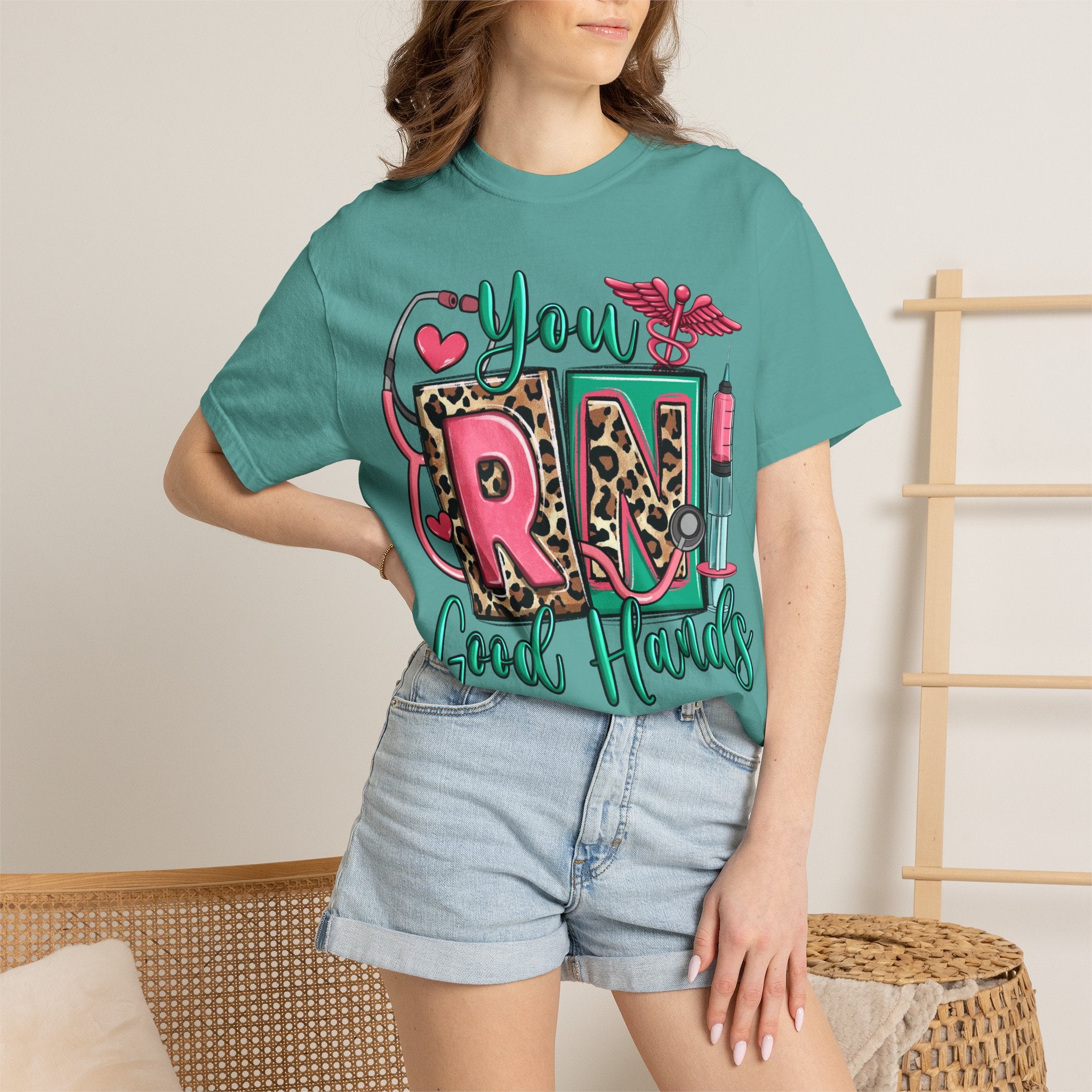 RN Good Hands T-Shirt — Cute Leopard Nurse Graphic Tee for Registered Nurses