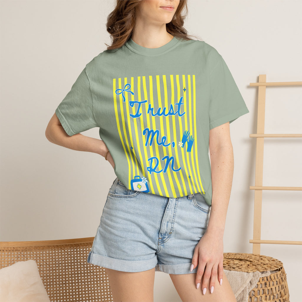 Trust Me, I'm 2N T-Shirt — Playful Retro Graphic Tee