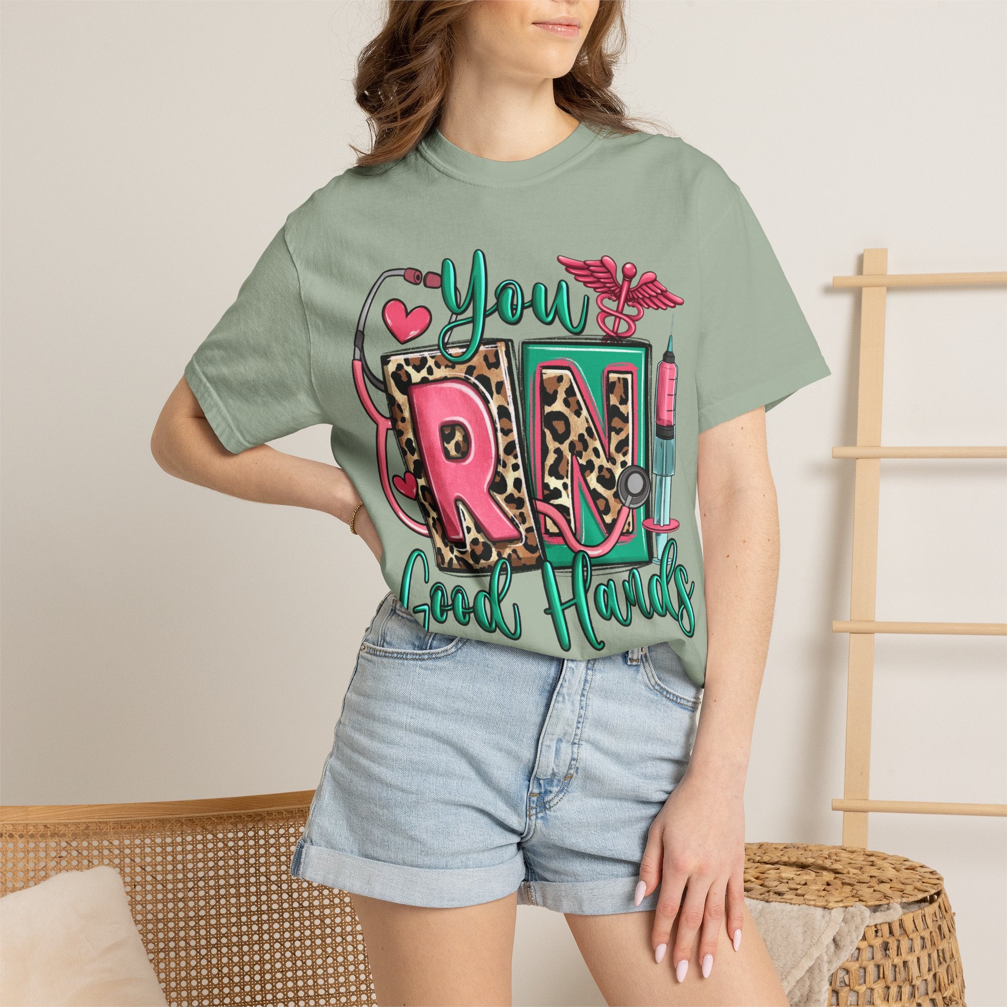 RN Good Hands T-Shirt — Cute Leopard Nurse Graphic Tee for Registered Nurses