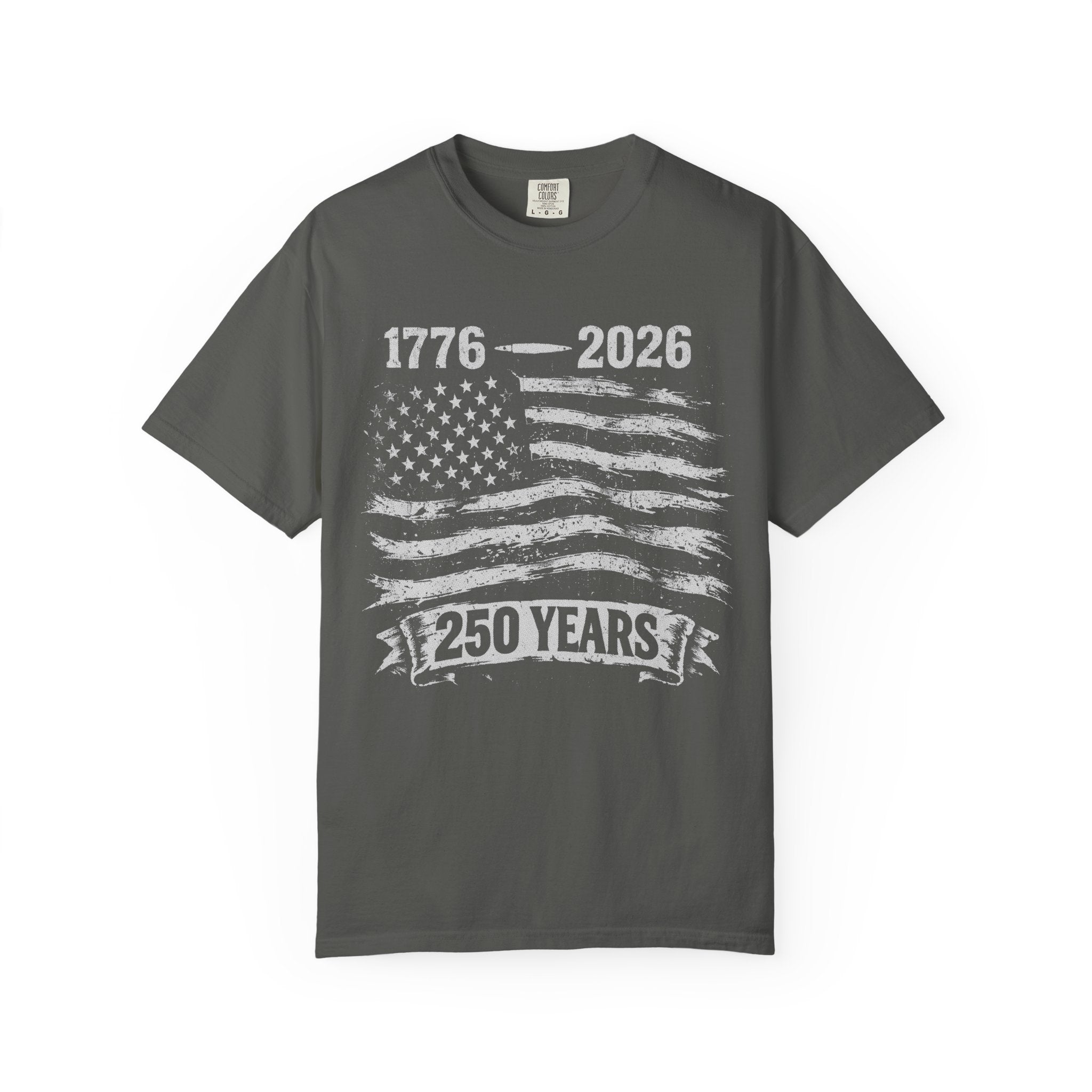 Distressed American Flag T-Shirt — Vintage Patriotic Tee