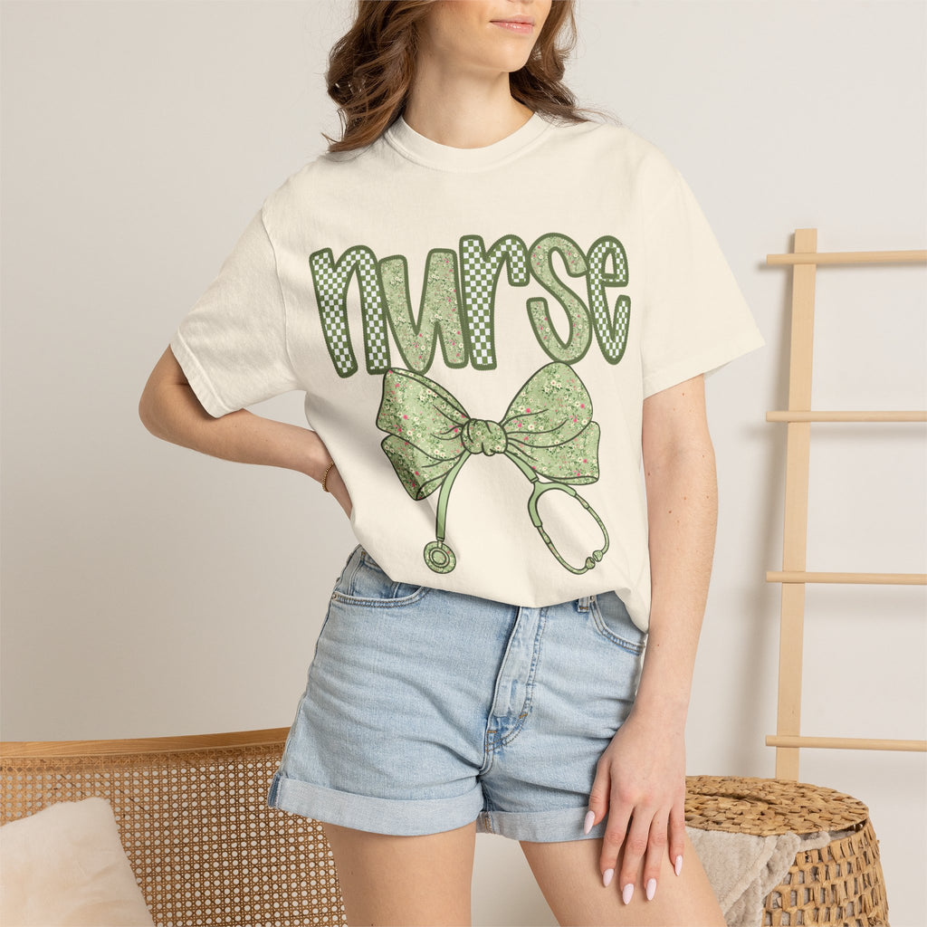 Nurse Bow Stethoscope T-Shirt — Cute Green Nurse Graphic Tee