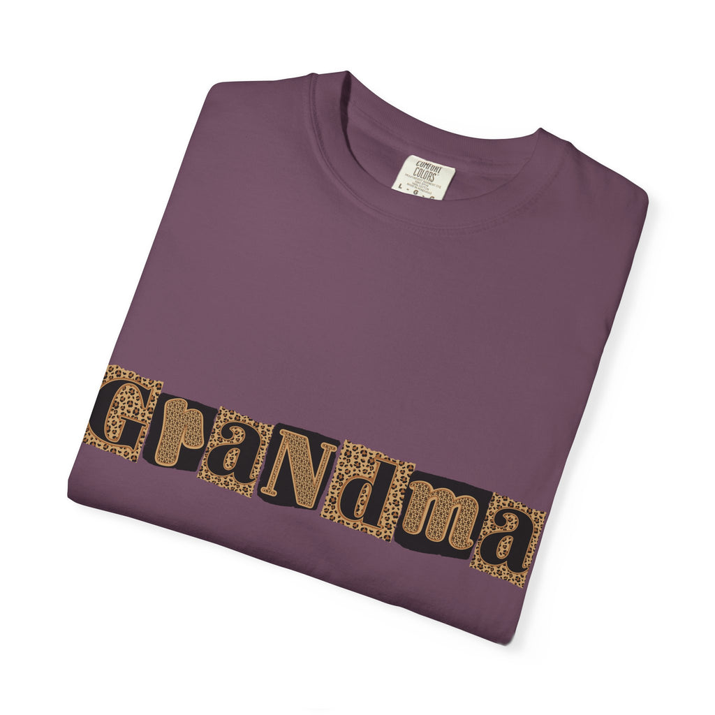 Grandma Leopard Print T-Shirt — Retro Patch Lettering Tee for Moms & Grandmothers