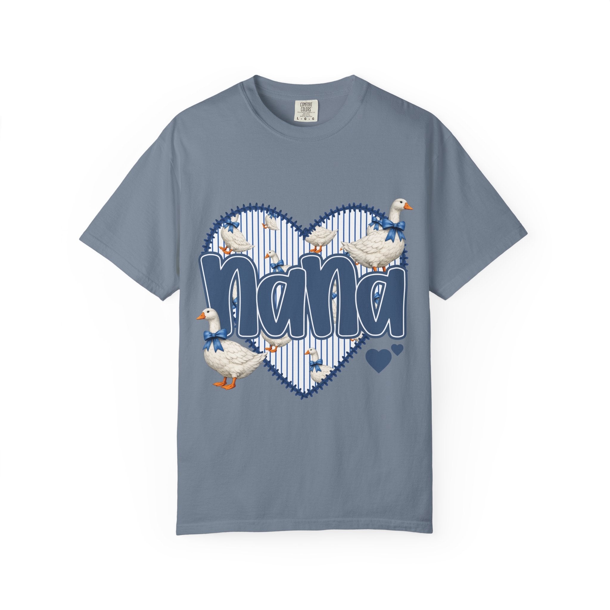 Nana Goose Heart T-Shirt — Cute Grandma Gift, ‘Nana’ Script with Geese