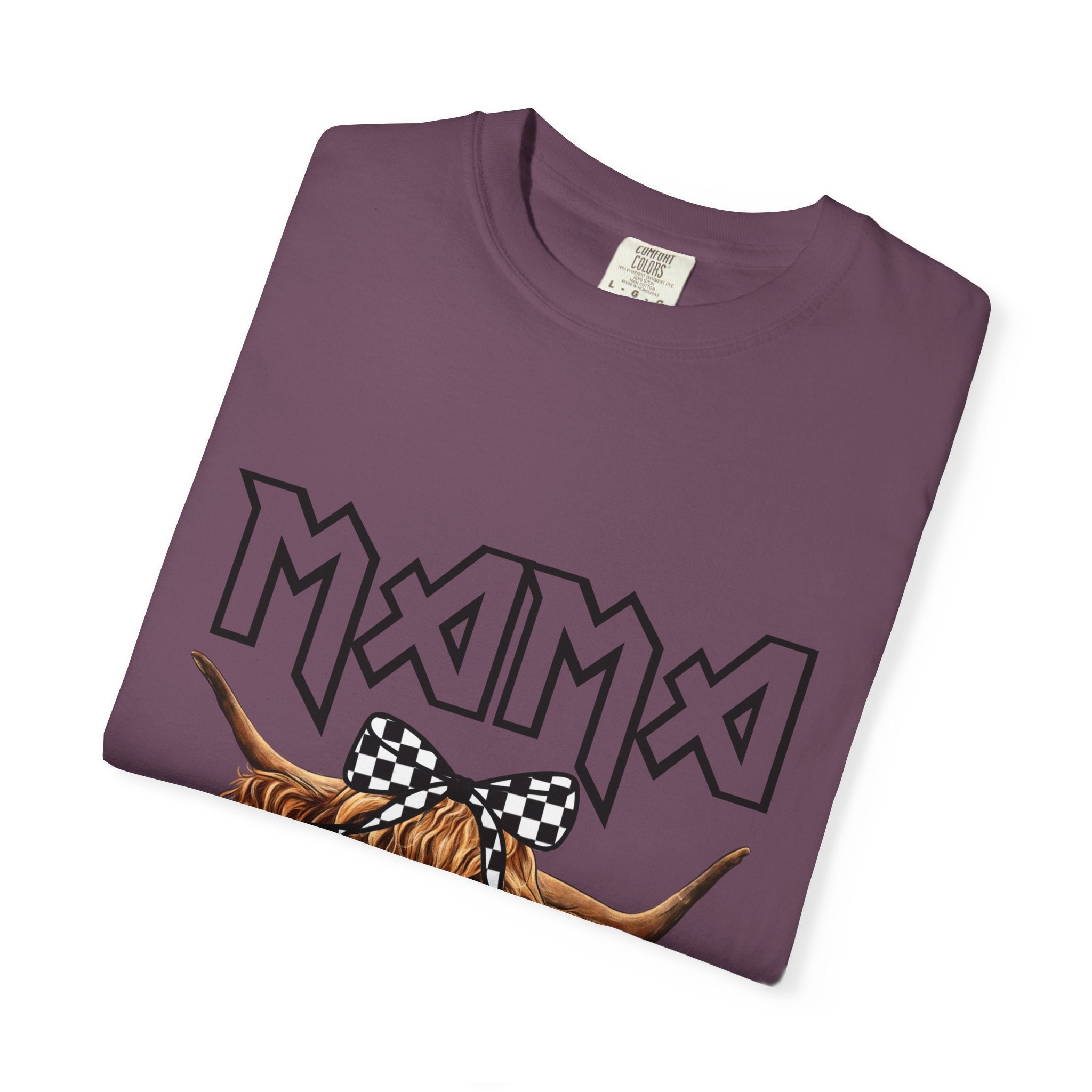 Mama Highland Cow T-Shirt — Cute Cow Mom Graphic Tee