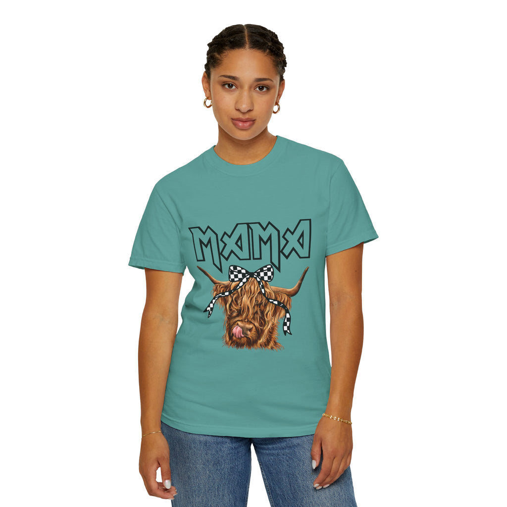 Mama Highland Cow T-Shirt — Cute Cow Mom Graphic Tee