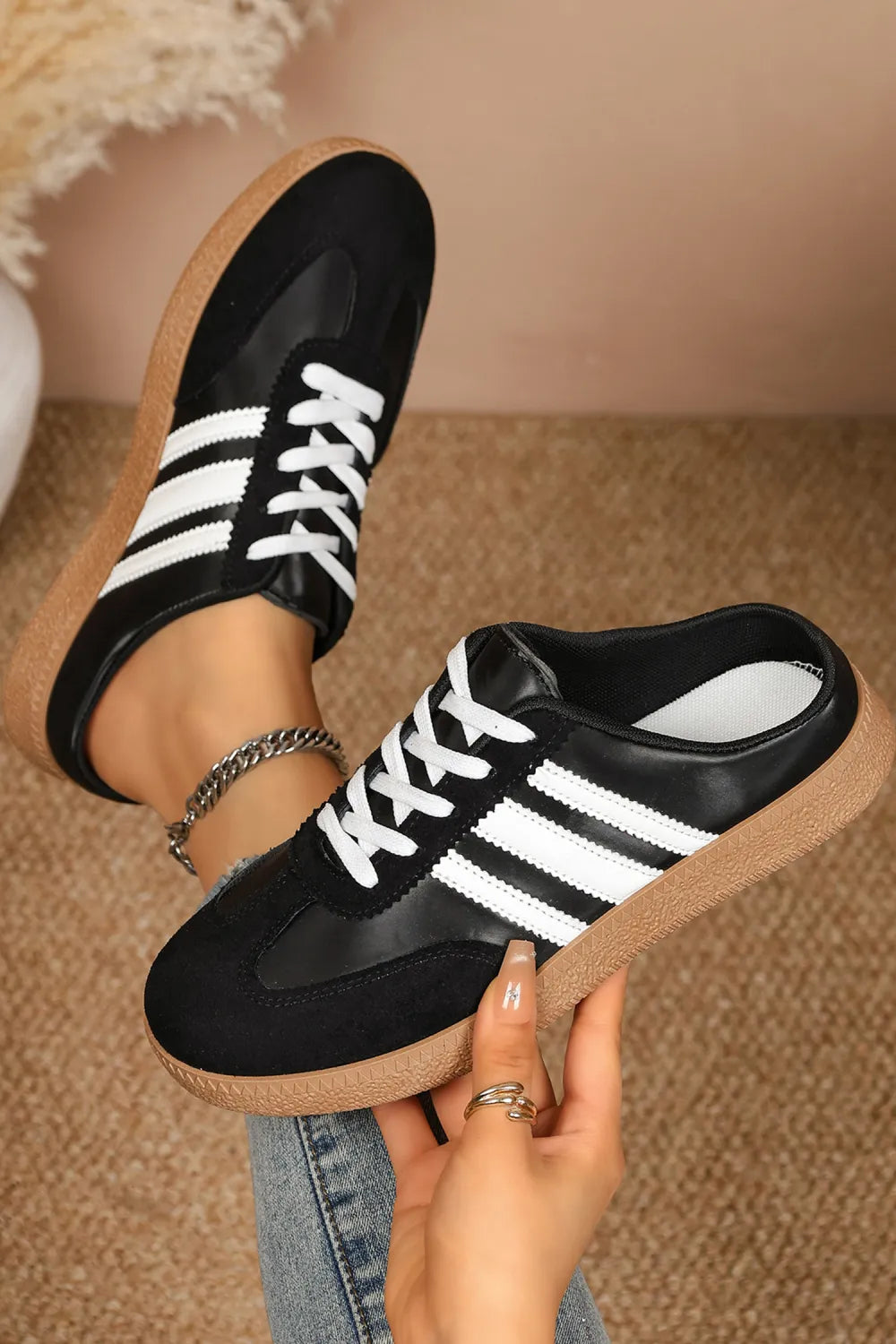 Color black PU Leather Color Block Varsity Lace Up Flat Shoes